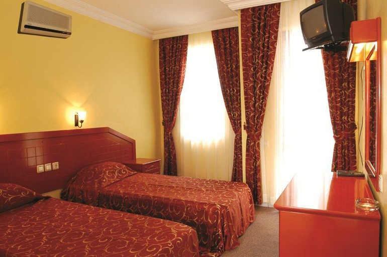 Bedroom 2, Gunes Hotel, Fethiye
