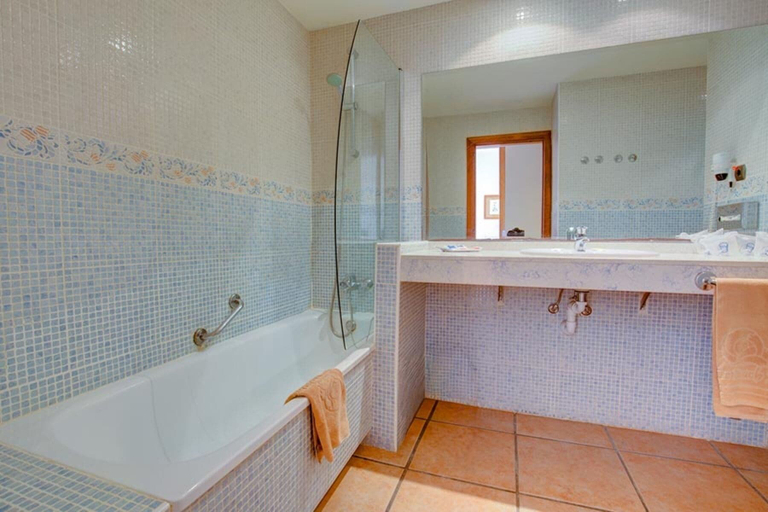 Bathroom 4, SBH Club Paraíso Playa - All Inclusive, Las Palmas
