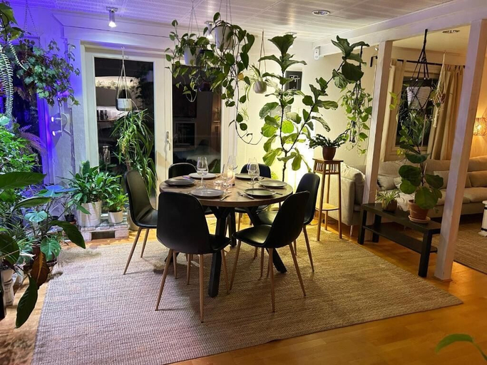 Dining 4, Villa Bee Mehiläinen, Uusimaa