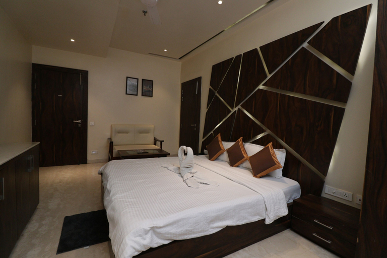 Room 2, EENNRA GUEST HOUSE, Malda, Maldah