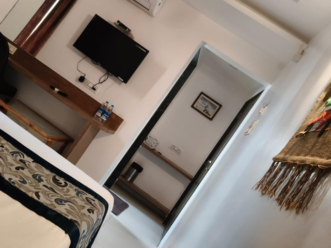 Others 5, Hotel Royal Respite, Pandharpur, Solapur