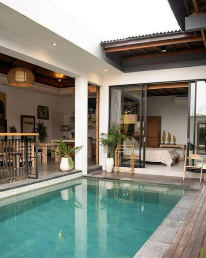 Others 2, Cozzy Villa Devine, Badung