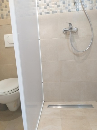 Others 5, Apartments Kolombo, Gradac