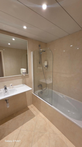 Bathroom 3, Club Inn, Alpes-Maritimes