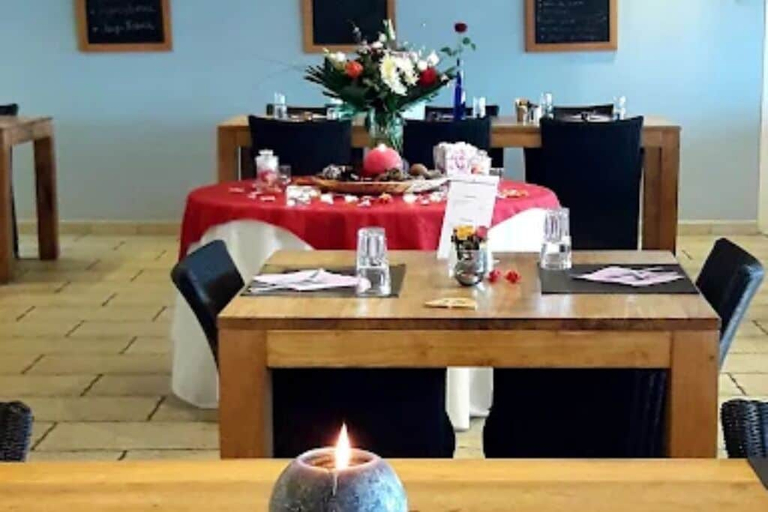 Dining 2, Les Trois Voiles, Bouches-du-Rhône