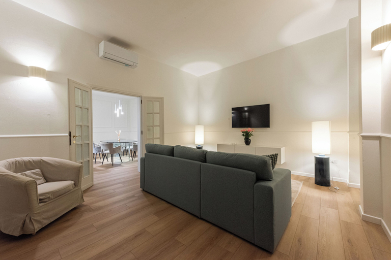 Living area 5, Ognissanti Prestige by MMega, Florence