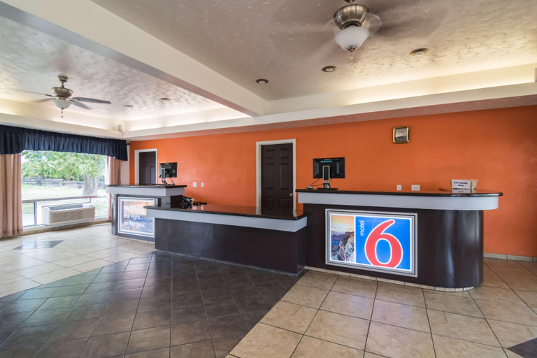 Public Area 3, Americas Best Value Inn Globe AZ, Gila