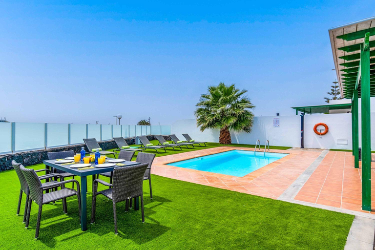 Others 3, Villa Sama, Las Palmas