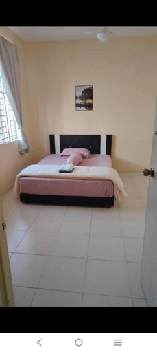 Bedroom 4, Happy raub guest house, Raub