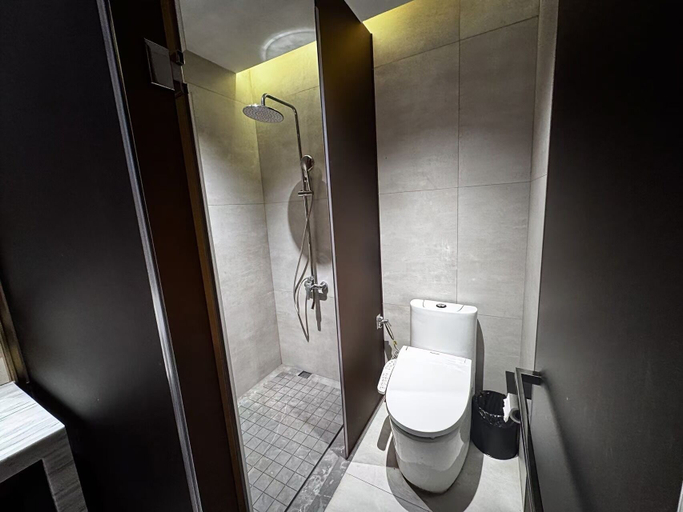 Bathroom 4, James Joyce Coffetel Tianhebei, Guangzhou