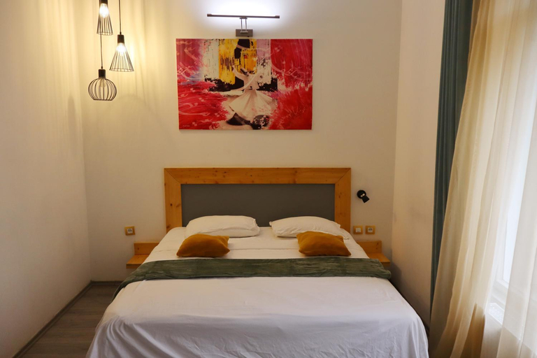 Bedroom, Maria Boutique Suits, Budapesti