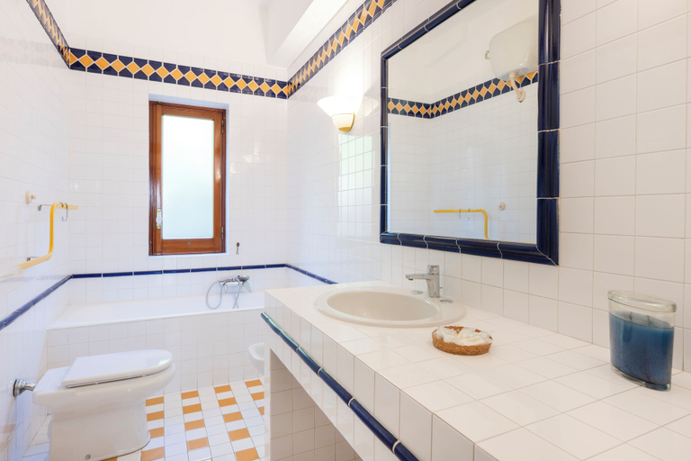 Bathroom 3, YourHome - Casa Vittoria, Napoli