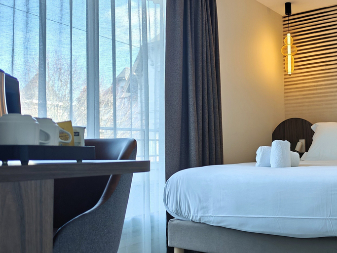 Bedroom 4, Best Western Hotel Le Crystal Dinard, Ille-et-Vilaine