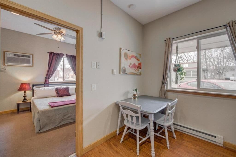 Room 1, Lumberyard Lofts, Pepin