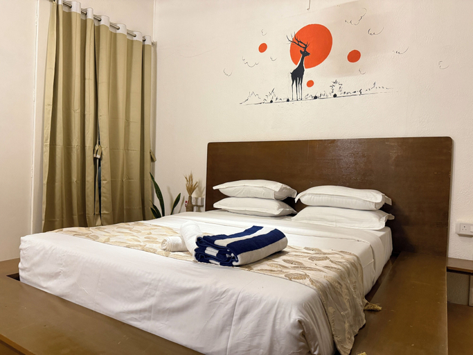 Room 4, Anexx Goa, North Goa