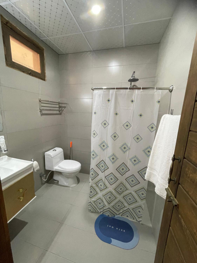 Bathroom 5, Diwan-e-Hunza Resort, Northern Areas