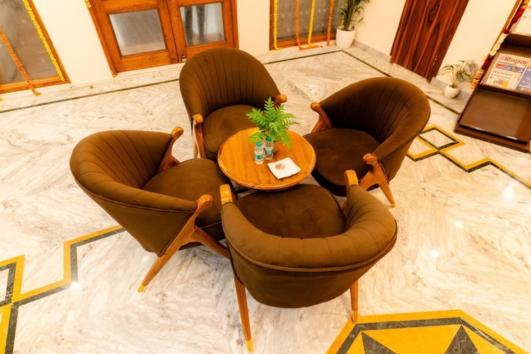 Lobby 5, Gonard By Melting Moments, Gonda