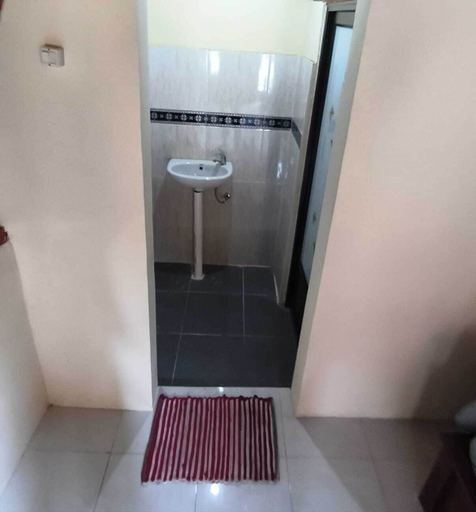 Bathroom 4, Sunflower Villa, Lombok