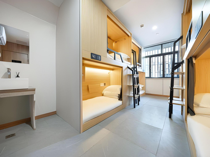 Bedroom, Huarui Hotel, Shanghai