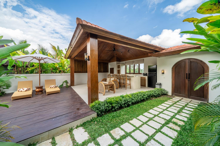Exterior & Views 1, Tembaga villa by EVDEkimi, Gianyar