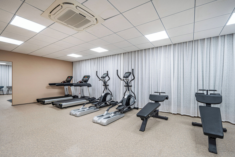 Fitness facility 5, Guike Hotel Metro Zhongning Road, Shanghai