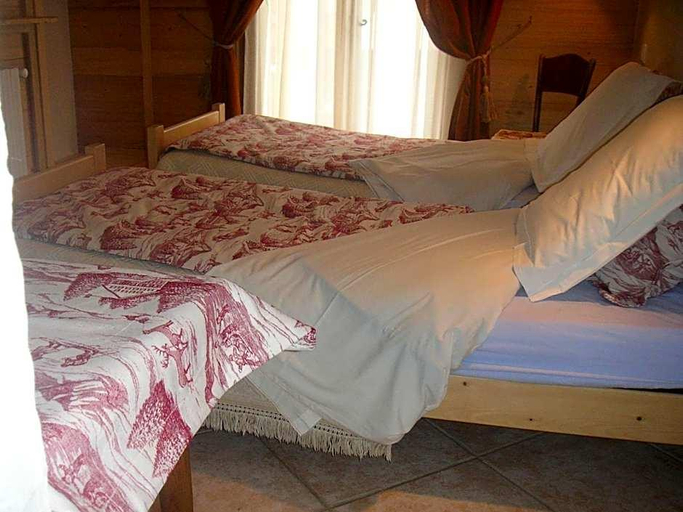 Bedroom 2, Apart'hotel & Spa La Destiere, Savoie