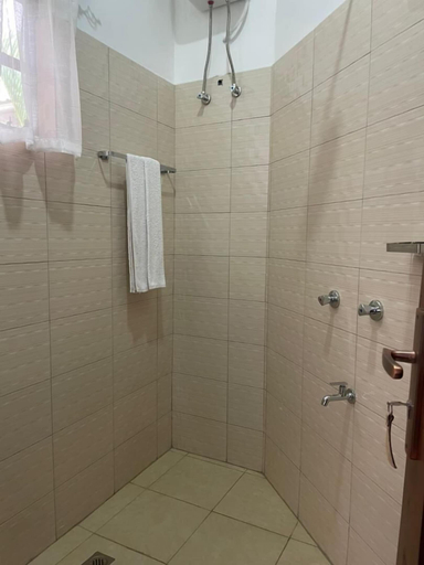 Bathroom 5, PAKIHOTELS&APARTMENT KILIMANJARO AIRPORT, Moshi Urban