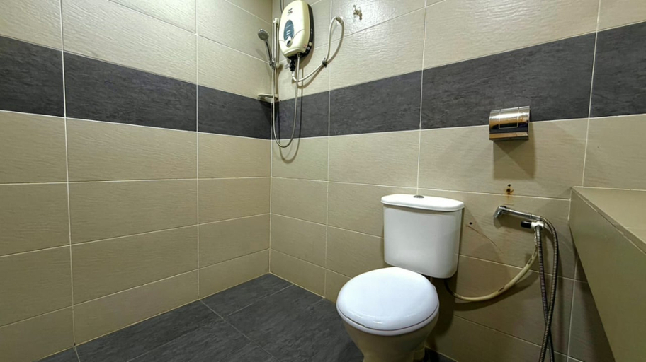 Bathroom 5, Lilla Sea View Retreat, Malacca, Alor Gajah