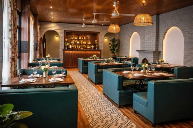 Dining, Teesta Hotels Kalimpong, Darjiling