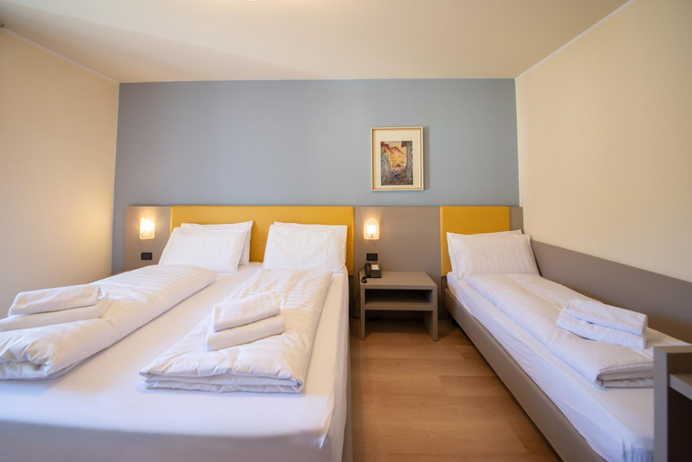 Bedroom 3, Hotel San Giorgio, Trento