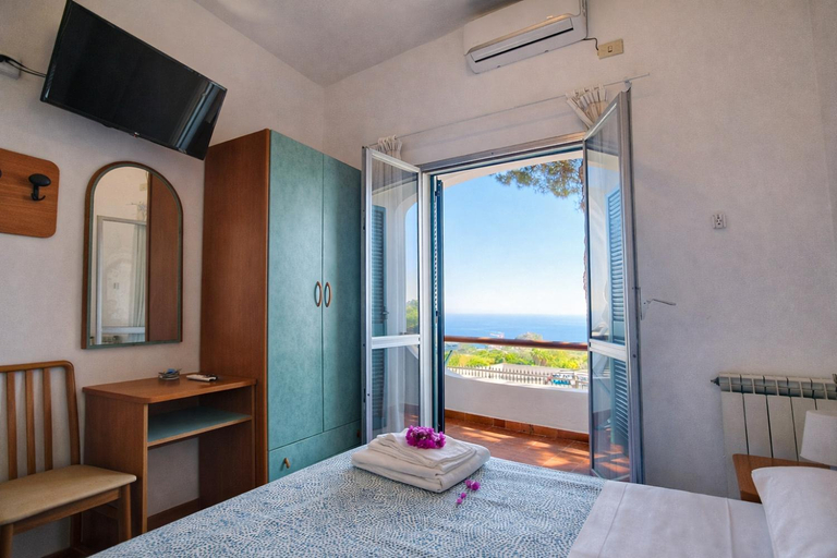Bedroom 2, Hotel Bellavista, Napoli