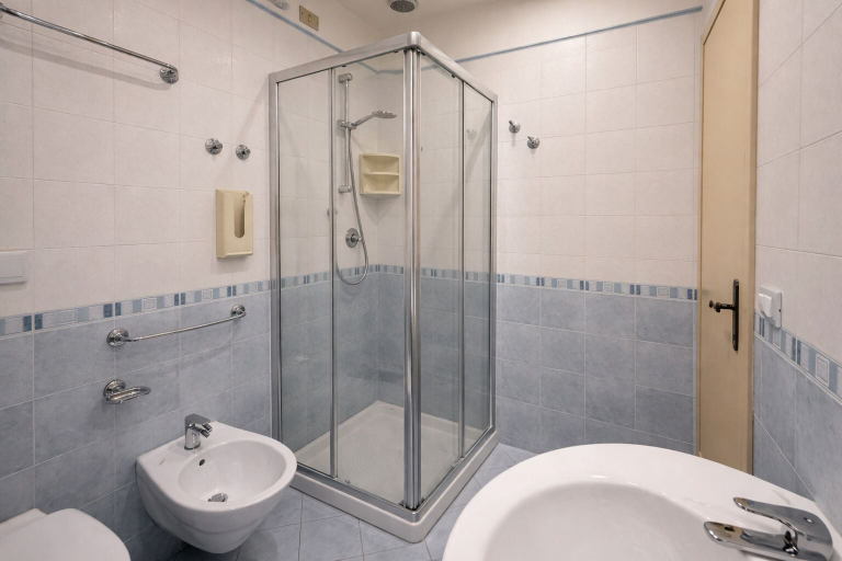 Bathroom 4, LVG Hotel Collection - Principe, Modena