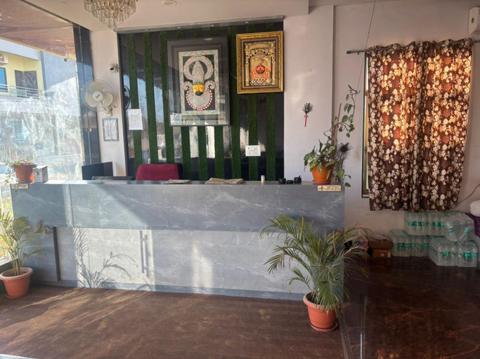 Public Area 2, Shree Radhe Mohan Hotel and Resort, Sikar