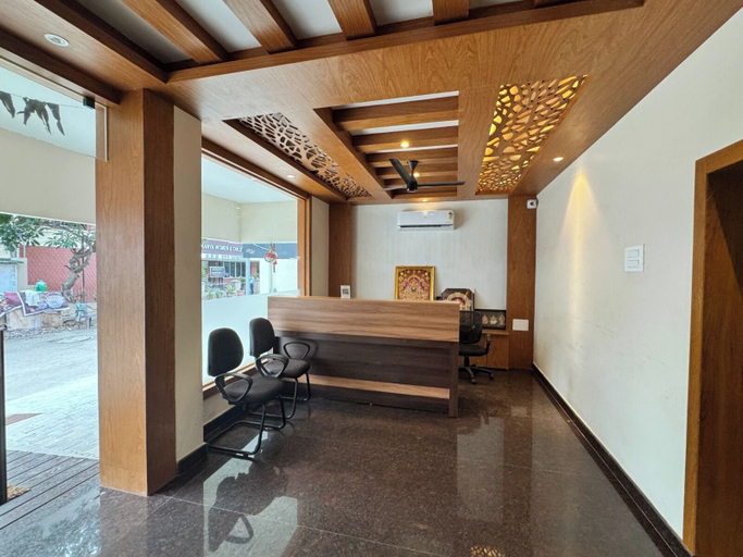 Others 1, Nandha Grande Elite, Tiruppur