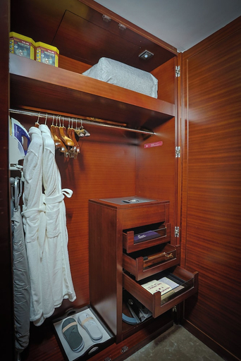 Others 5, Crowne Plaza Yiwu Expo, Jinhua
