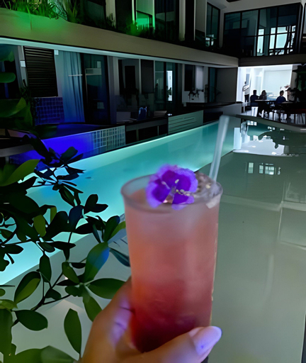 Food & Drinks, Sunny Hall Flats, Ipojuca