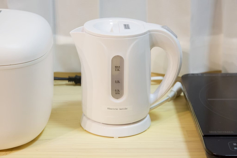 Coffee and/or coffee maker 4, Zeneraru Haitsu Sakaemachi 2F, Naha