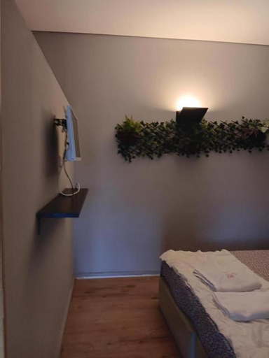 Bedroom 2, Porto Centro Station, Porto