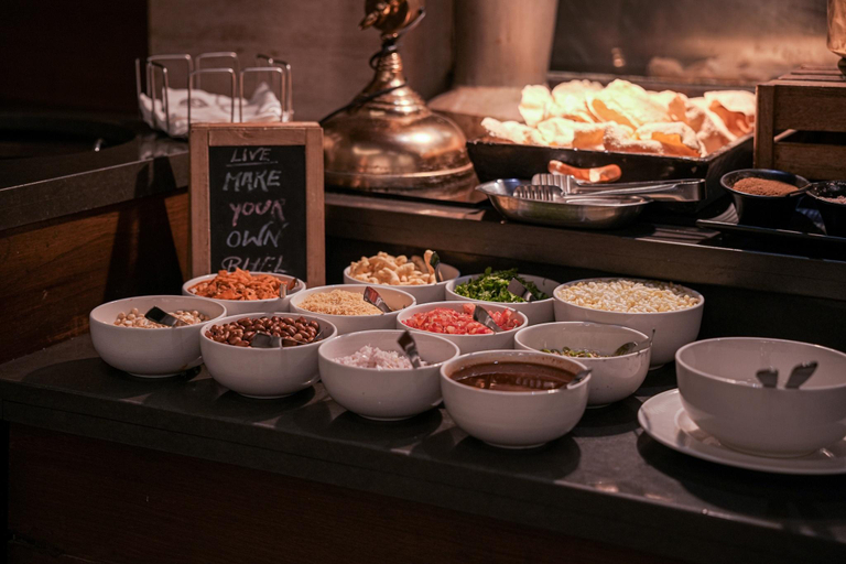 Food and beverages 5, Grand Mercure Vadodara Surya Palace, Vadodara