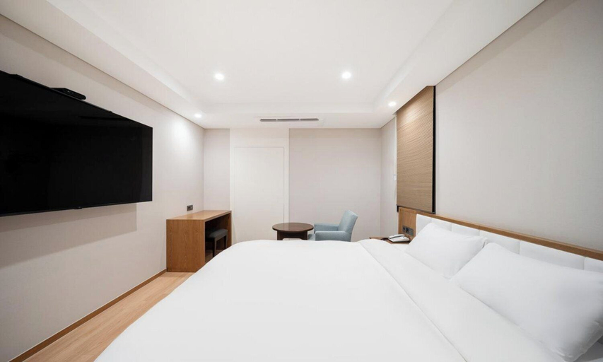 Room 3, Daegu Seongseo Nuovo Hotel, Dalseong