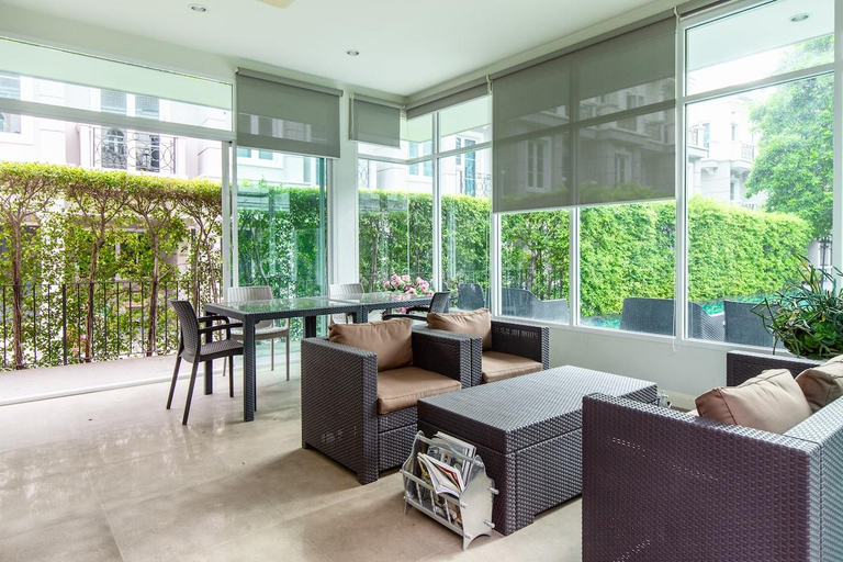 Public Area 2, Sukhumvit Houses, Khlong Toey