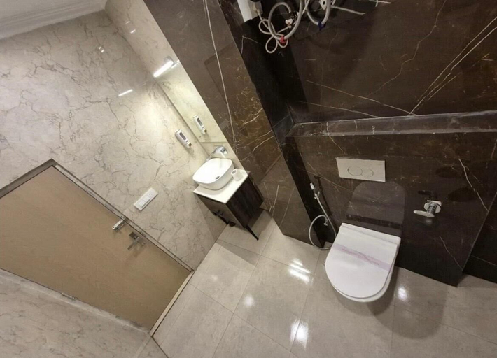 Bathroom 3, hotel moon residency, Delhi