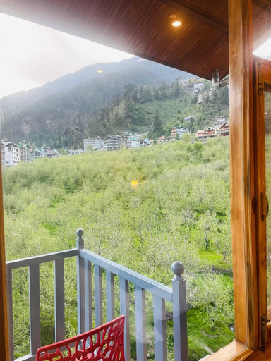 Property grounds, The Glacier Inn By Modis, Kullu