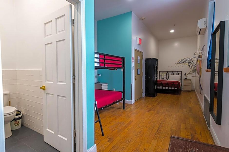 Bedroom 3, Ny Moore Hostel, New York