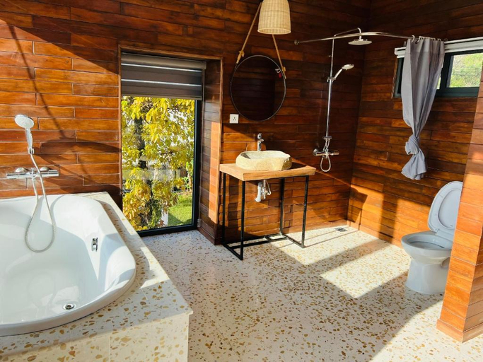 Bathroom 4, Lotus Home Ham Ninh, Phú Quốc