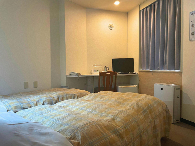 Bedroom 2, Hotel Kamomekan, Hakodate