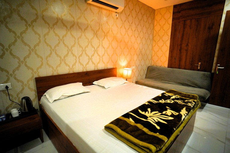 Room 3, The Mannat Farms, Mewat