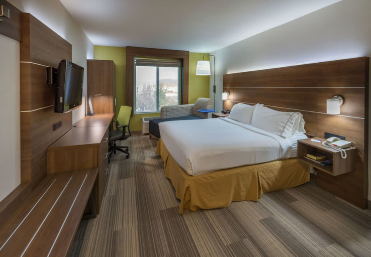 Bedroom 4, Holiday Inn Express & Suites CARSON CITY by IHG, Carson City