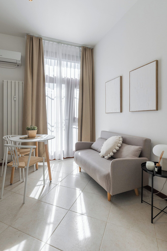 Living area 2, Light-Filled Flat by Wonderful Italy, Bologna