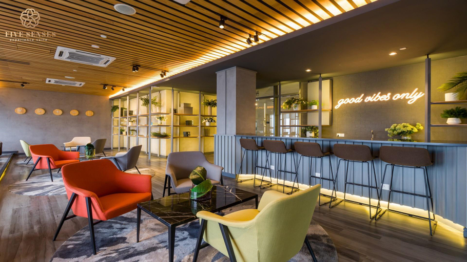 Food & Drinks, Bukit Bintang Apartments, Kuala Lumpur